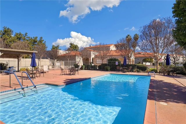 1071 Merrill, Hemet, CA 92545