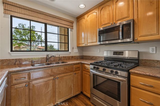 1071 Merrill, Hemet, CA 92545