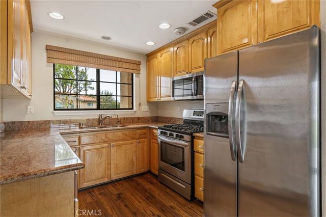 1071 Merrill, Hemet, CA 92545