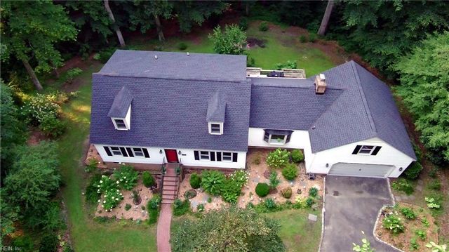 7615 Gloucester Village DR, Gloucester, VA 23061