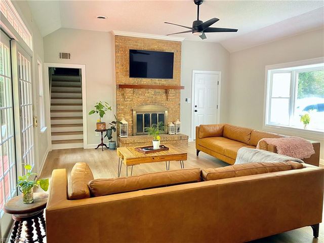 7615 Gloucester Village DR, Gloucester, VA 23061