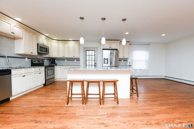 473 Westfield Street, Middletown, CT 06457