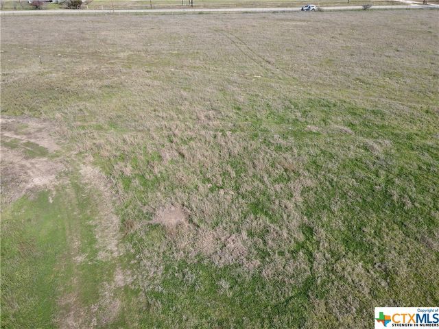 6617 Gander Slough Road, Kingsbury, TX 78638