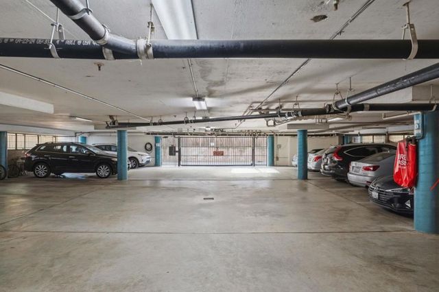 200 Elm Street 112, San Mateo, CA 94401