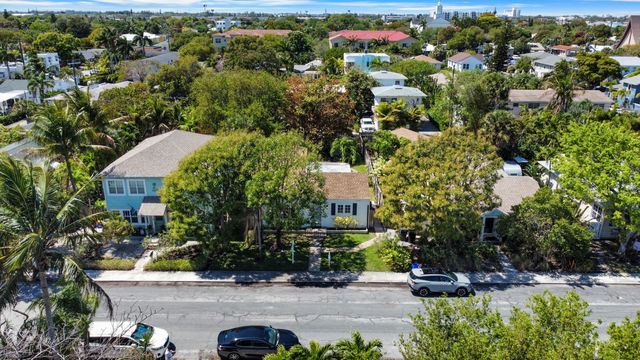 215 S Palmway, Lake Worth Beach, FL 33460