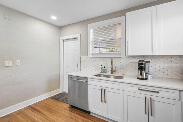 215 S Palmway, Lake Worth Beach, FL 33460