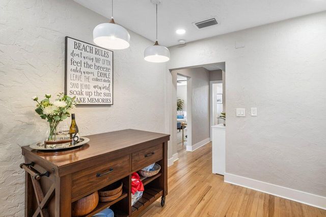 215 S Palmway, Lake Worth Beach, FL 33460