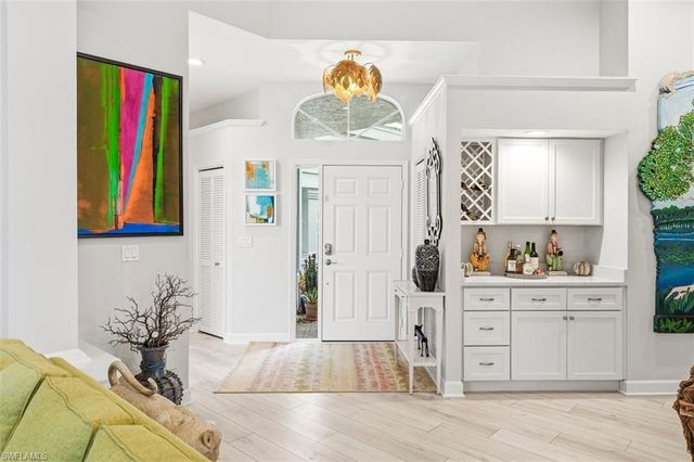 15259 Devon Green LN, Naples, FL 34110