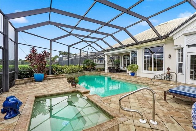15259 Devon Green LN, Naples, FL 34110