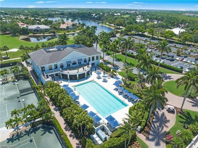 15259 Devon Green LN, Naples, FL 34110