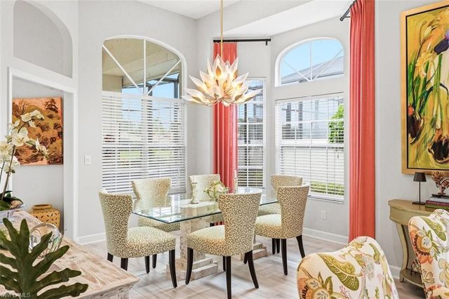 15259 Devon Green LN, Naples, FL 34110