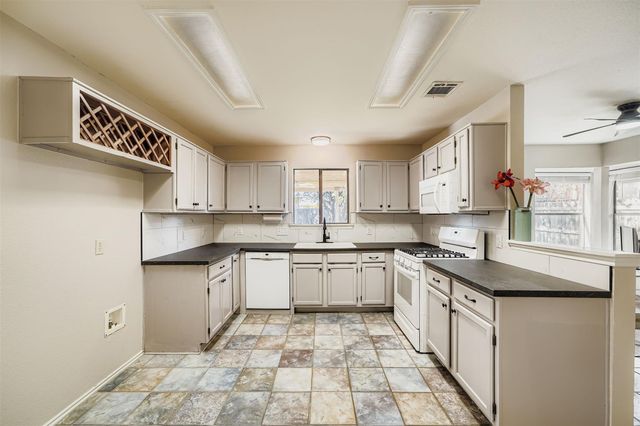 8223 Monona Ave, Austin, TX 78717