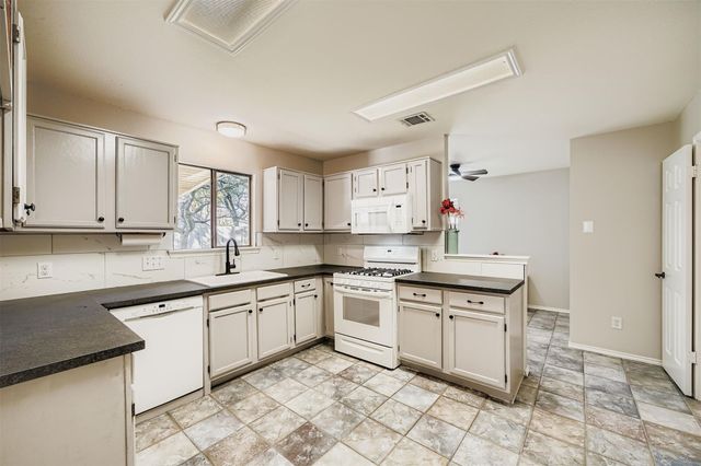 8223 Monona Ave, Austin, TX 78717