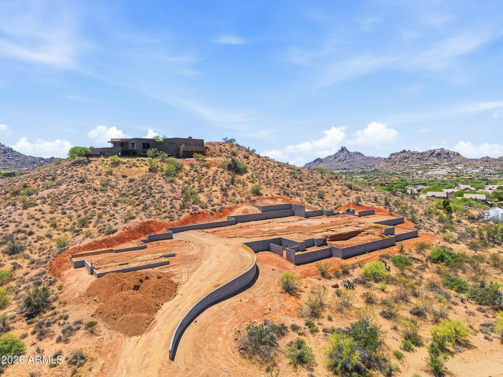 Image 2 of property listing at 27686 N 113TH Place, Scottsdale, AZ 85262