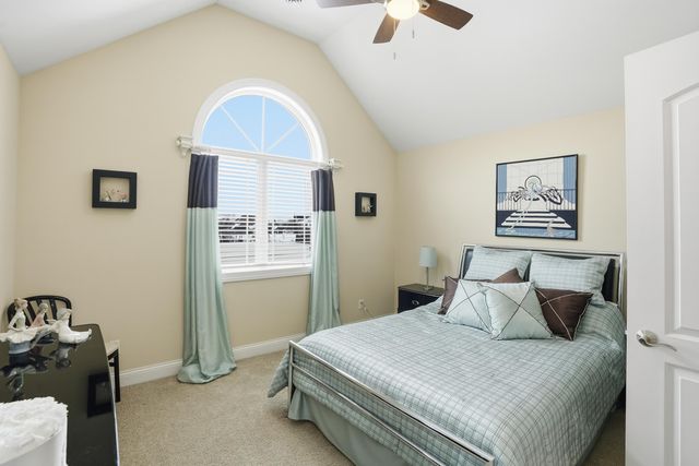 1555 Chalone Court, Crown Point, IN 46307