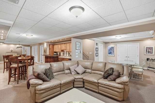 1555 Chalone Court, Crown Point, IN 46307