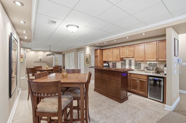 1555 Chalone Court, Crown Point, IN 46307