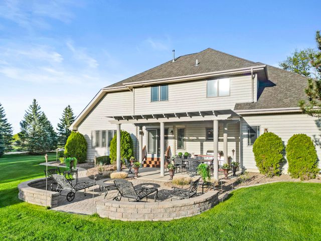 1555 Chalone Court, Crown Point, IN 46307