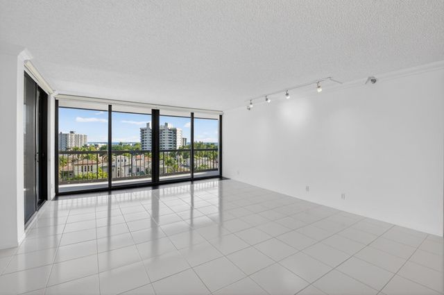 4740 S Ocean Boulevard 805, Highland Beach, FL 33487
