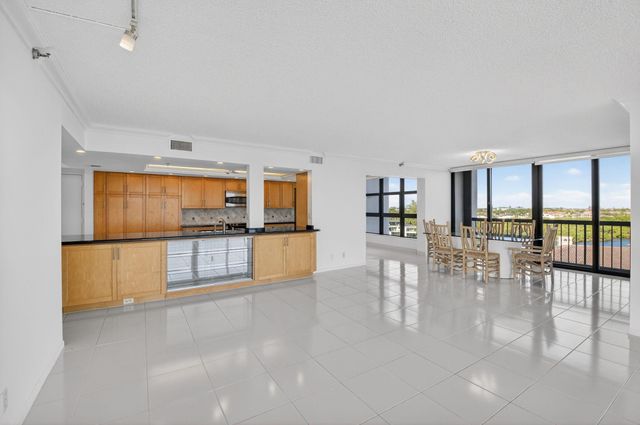 4740 S Ocean Boulevard 805, Highland Beach, FL 33487