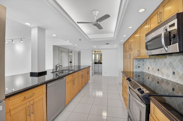 4740 S Ocean Boulevard 805, Highland Beach, FL 33487