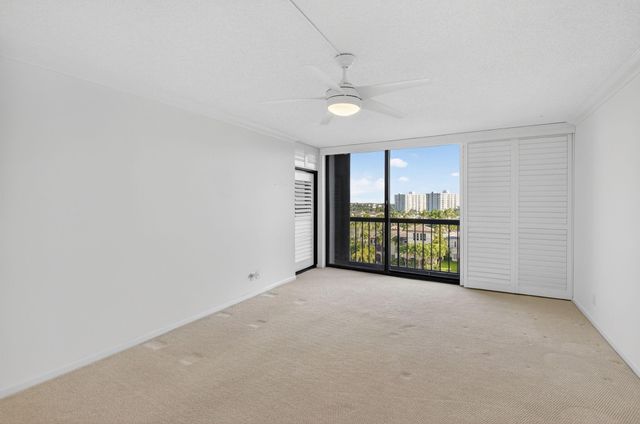 4740 S Ocean Boulevard 805, Highland Beach, FL 33487