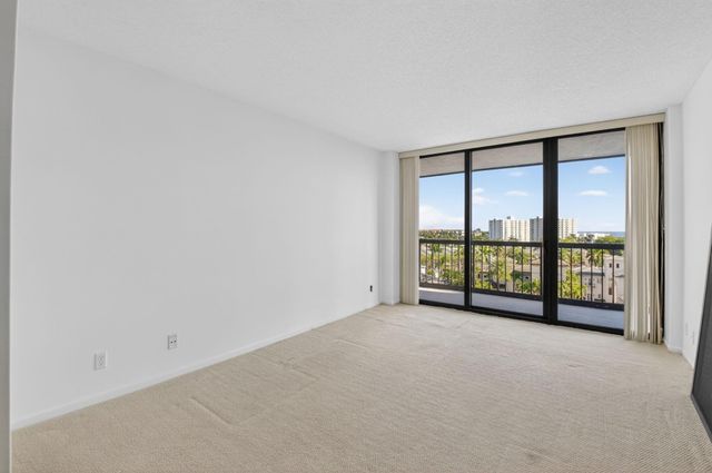 4740 S Ocean Boulevard 805, Highland Beach, FL 33487