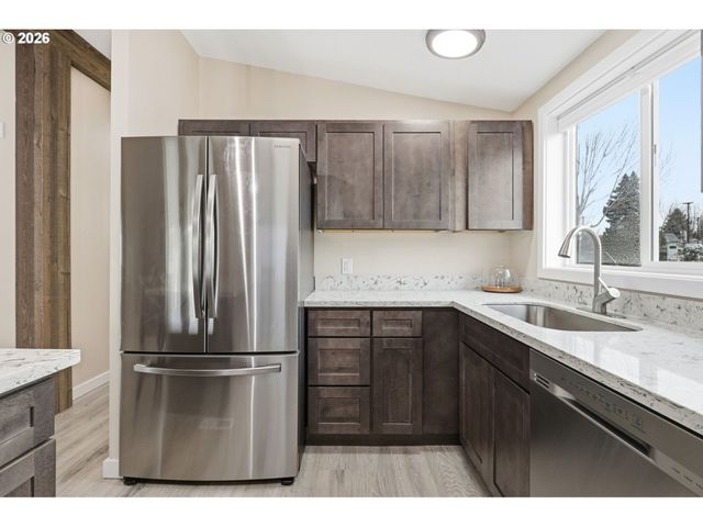 1709 Ne 78TH St 43, Vancouver, WA 98665