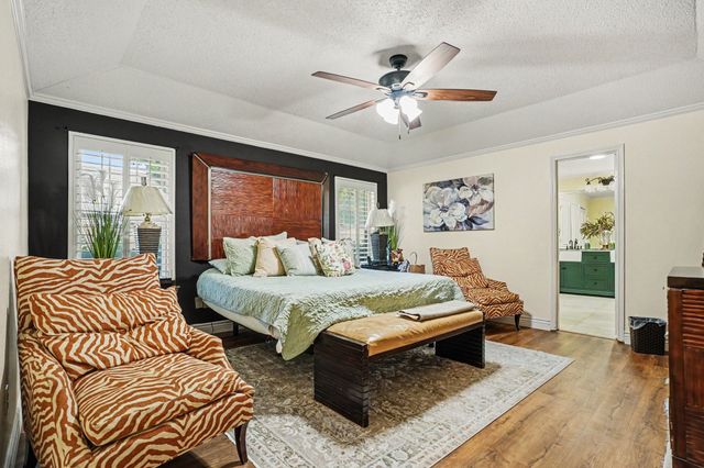 1349 Mantlebrook Drive, Desoto, TX 75115
