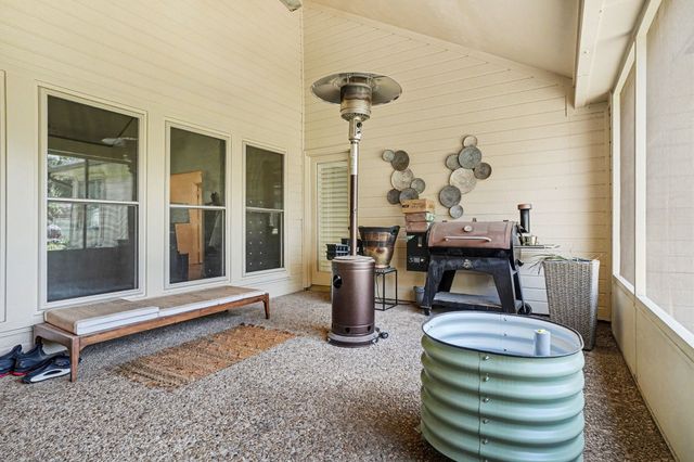 1349 Mantlebrook Drive, Desoto, TX 75115