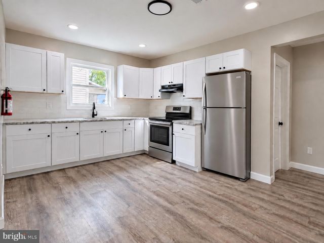 222 W MAIN ST, Millville, NJ 08332
