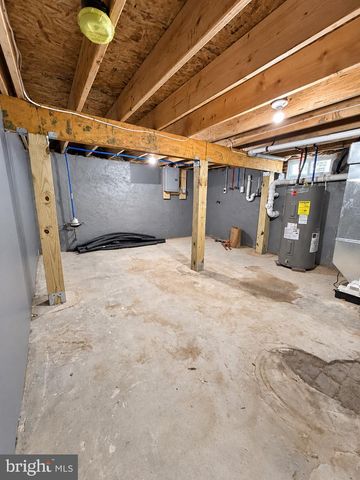 222 W MAIN ST, Millville, NJ 08332