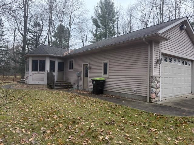 7353 Artesia Beach Road, Saint Helen, MI 48656