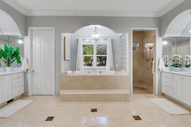 18512 SE Old Trail Drive E, Jupiter, FL 33478
