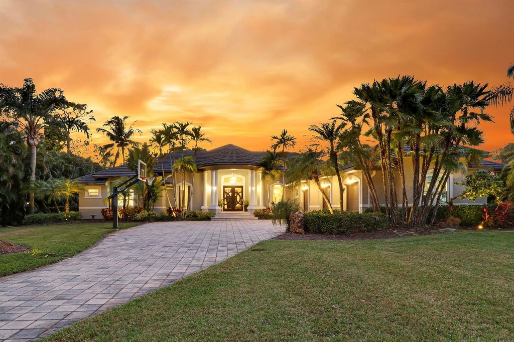 18512 SE Old Trail Drive E, Jupiter, FL 33478