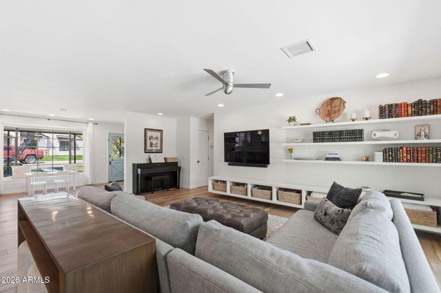 3427 E MARIPOSA Street, Phoenix, AZ 85018