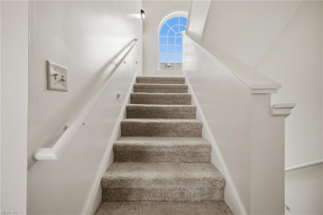 12 Knodishall WAY, Hampton, VA 23664