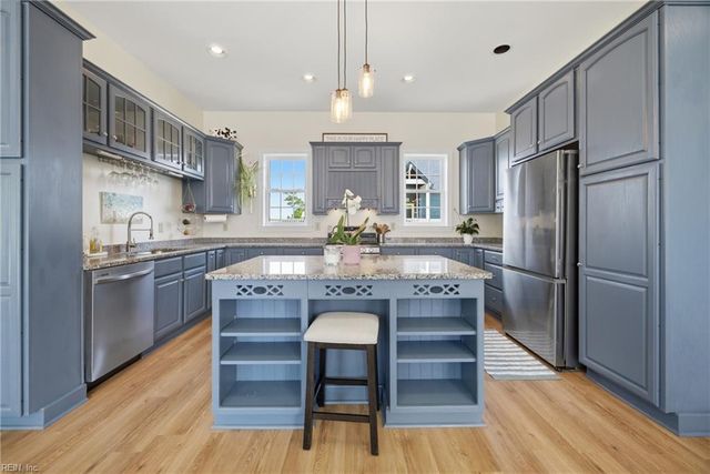 12 Knodishall WAY, Hampton, VA 23664