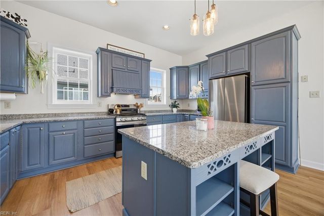 12 Knodishall WAY, Hampton, VA 23664