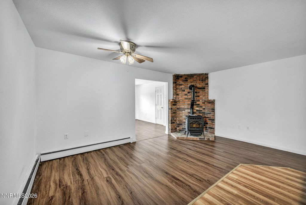 Image 5 of property listing at 4591 E Nye Lane, Carson City, NV 89706