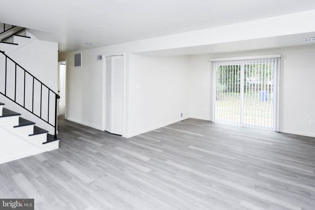 2650 PINEWOOD DR, Waldorf, MD 20601