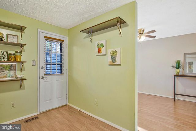 7550 BALEEN CT, Glen Burnie, MD 21061