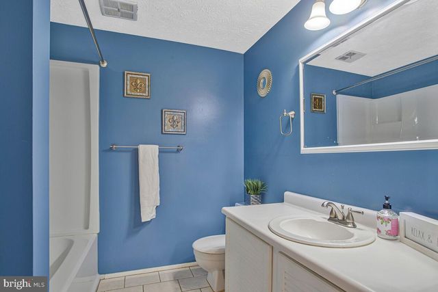 7550 BALEEN CT, Glen Burnie, MD 21061