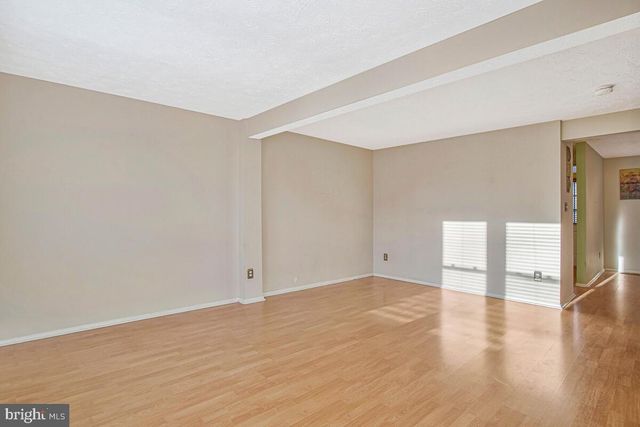 7550 BALEEN CT, Glen Burnie, MD 21061