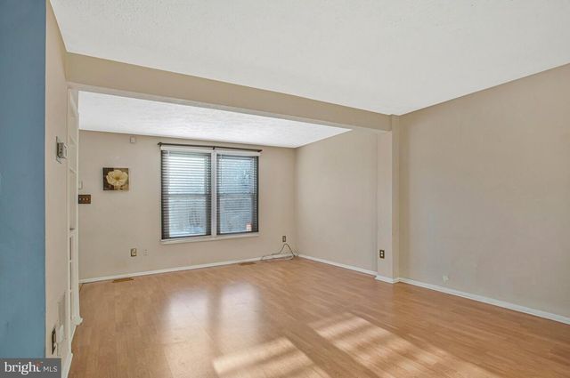 7550 BALEEN CT, Glen Burnie, MD 21061