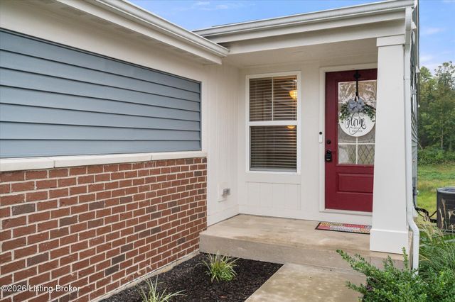 10040 Windcrest Farms Ln, Louisville, KY 40291