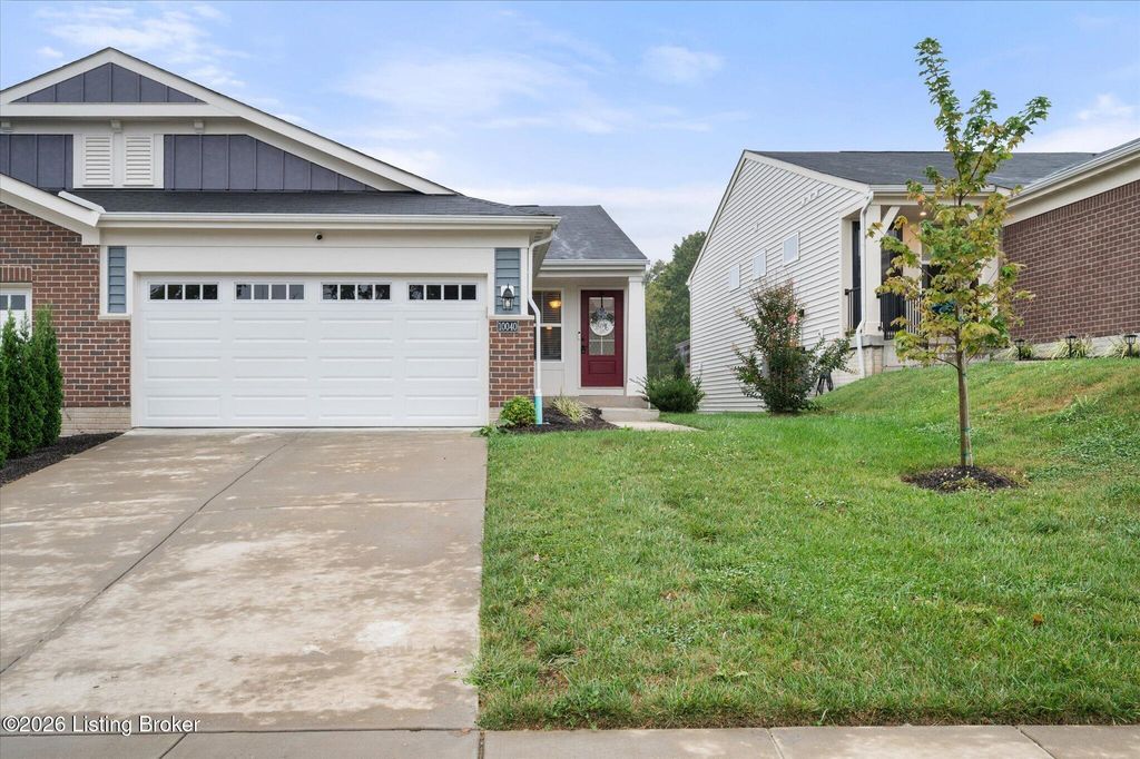 10040 Windcrest Farms Ln, Louisville, KY 40291