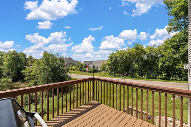 497 Pleasant Lane, Chaska, MN 55318