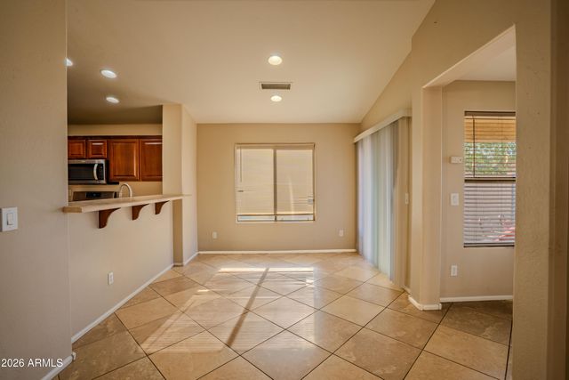 44633 W YUCCA Lane, Maricopa, AZ 85138