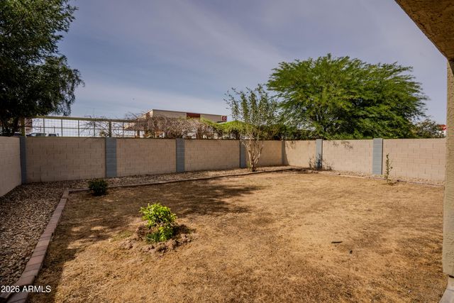 44633 W YUCCA Lane, Maricopa, AZ 85138